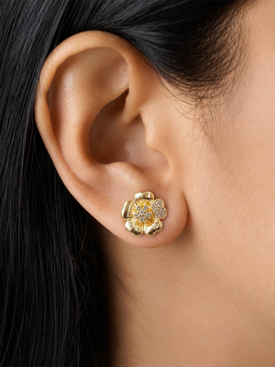 Aanya Luxe Petals Earrings Set