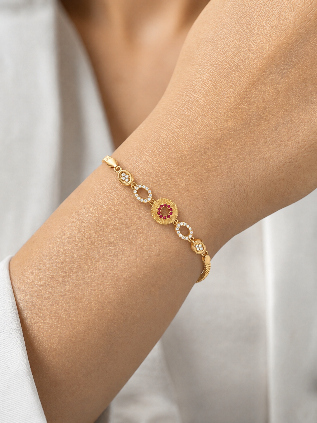 Meera 18K Gold Plated Bracelet