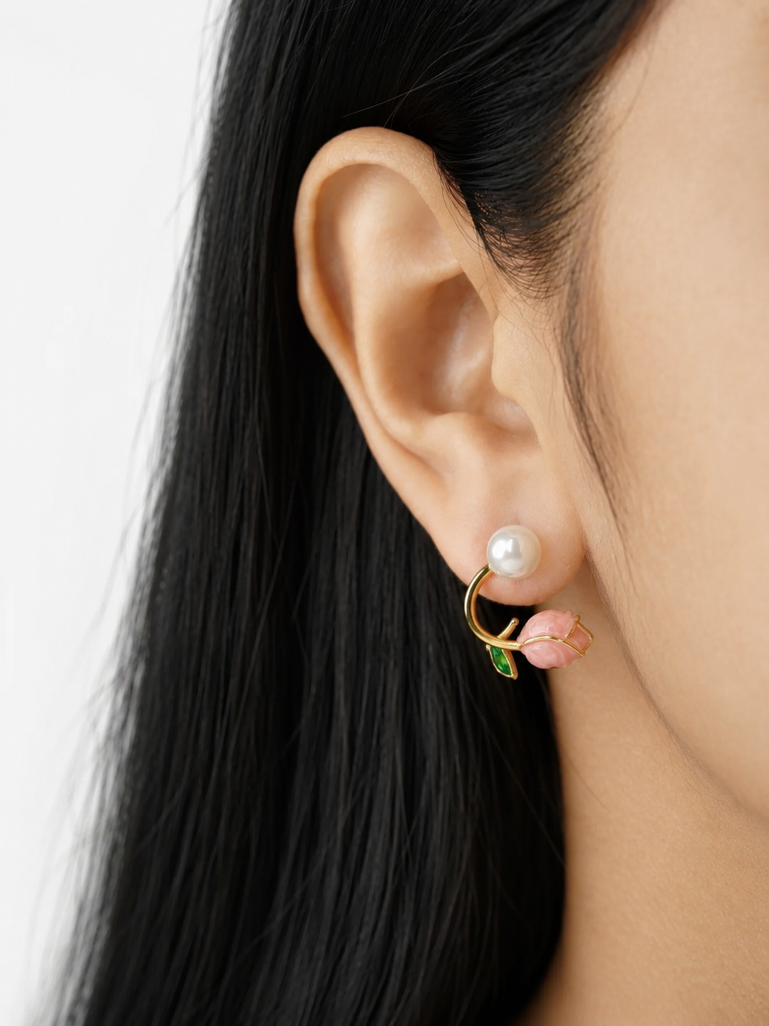 Aisha Pearl Glow Earrings Set