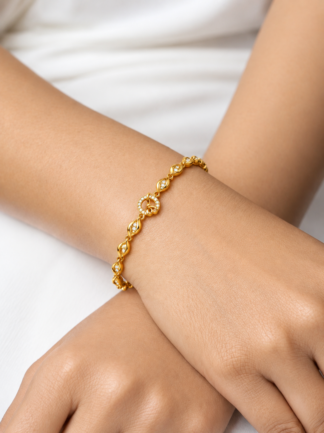 Pihu 18K Gold Plated Bracelet
