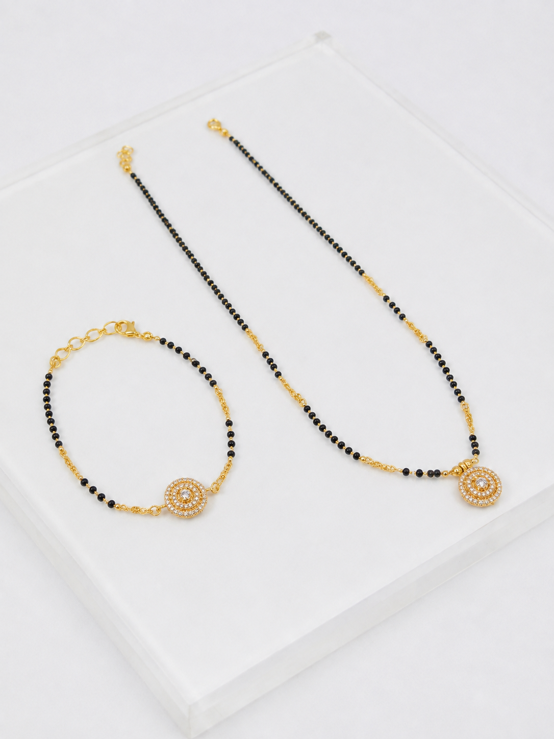 Quinn Curve 18K Gold Plated Necklace