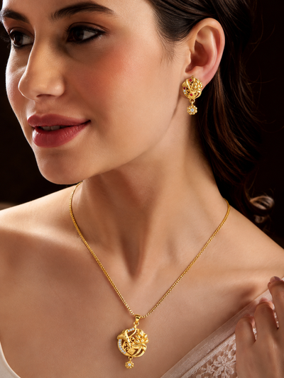 Deepika Floral Pendant Necklace & Earrings Set – 18K Gold Plated Jewelry