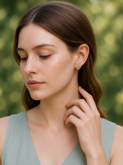 Ishani Floral Spark Earrings Set
